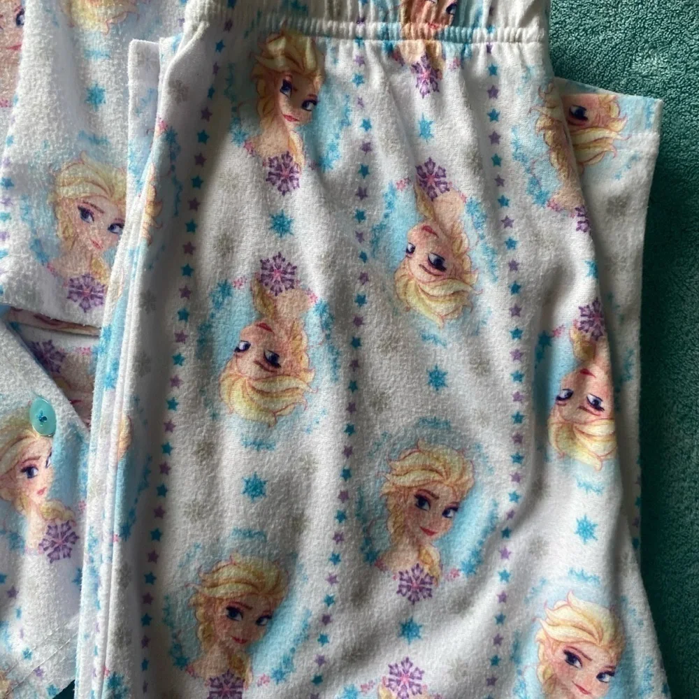 DISNEY-FROZEN-TWO PIECE FLANNEL PAJAMAS-SIZE 10